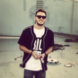 Anıl Piyancı&nbsp;Adam Olmaz