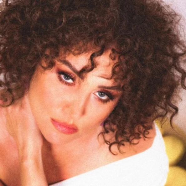 Bengü Beker&nbsp;Defterli