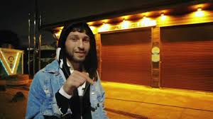 Bercas&nbsp;Senden Uzaklara