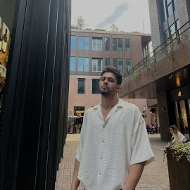 Bilal Grass&nbsp;Senden Uzakta