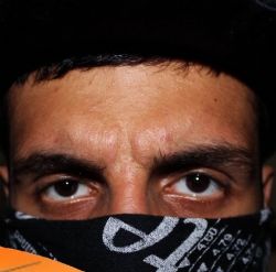 Efşan&nbsp;Devam Et