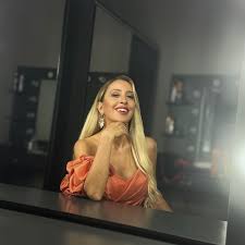 Elçin Aydın&nbsp;Yüzün Gülmesin