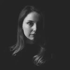 Ezgi Aktan&nbsp;Kuru Bir Elveda