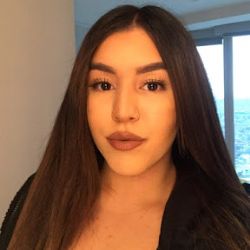 Günay Aksoy&nbsp;Heryer Karanlık Ama Korkma Sarıl Bana