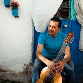 Güney&nbsp;Yalnız Adam