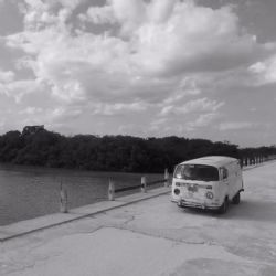 Kağıt Ev&nbsp;Yorgun Adam