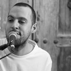 Levent Batu&nbsp;Döneceksin Diye Söz Ver