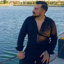 Mert Tan&nbsp;Sensiz Divaneyim