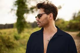 Ömer Topçu&nbsp;Geçmiyor Günler