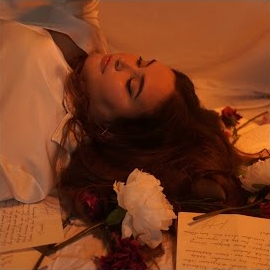 Öykü Dörter&nbsp;Dur Artık