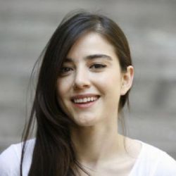 Özge Gürel&nbsp;Affet