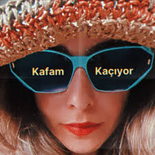 Özge Ürer&nbsp;Kafam Kaçıyor