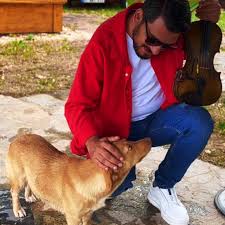 Rıdvan Sütoğlu&nbsp;Mor Salkımlı Sokak