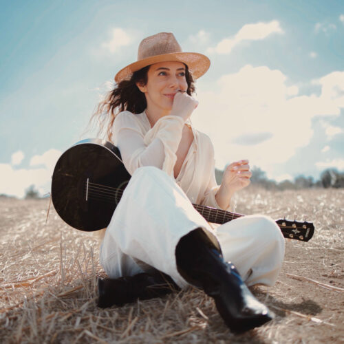 Safiye&nbsp;Bi Kalp Bi Gitar