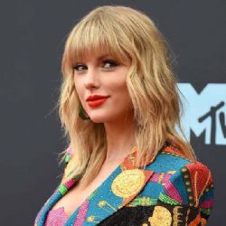 Taylor Swift&nbsp;Cardigan