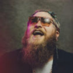 Teddy Swims&nbsp;Let Me Love You