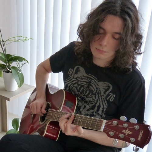 Tolga Akdeniz&nbsp;Onun Işığının Altında