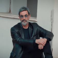 Uğur Işılak&nbsp;Ne Sendeyim Ne Kendimde