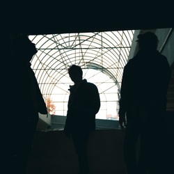 Yaşlı Amca&nbsp;Kal Ki Adeta