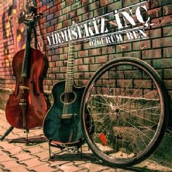 Yirmisekiz İnç&nbsp;Özgürüm Ben