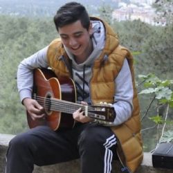 Yunus Emre Kayaoğlu&nbsp;Beklemek Zor Geldi Sana